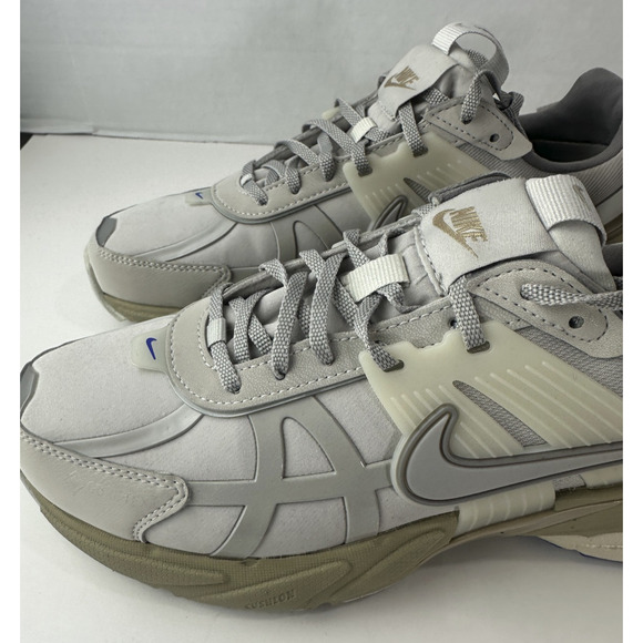 Nike V2K Run GORE-TEX Light Iron Ore Women’s Size 7 Shoes FZ2622-002 2024 EUC - Picture 11 of 16